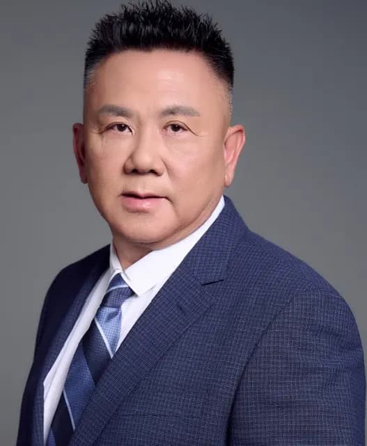 Steven Tran, President